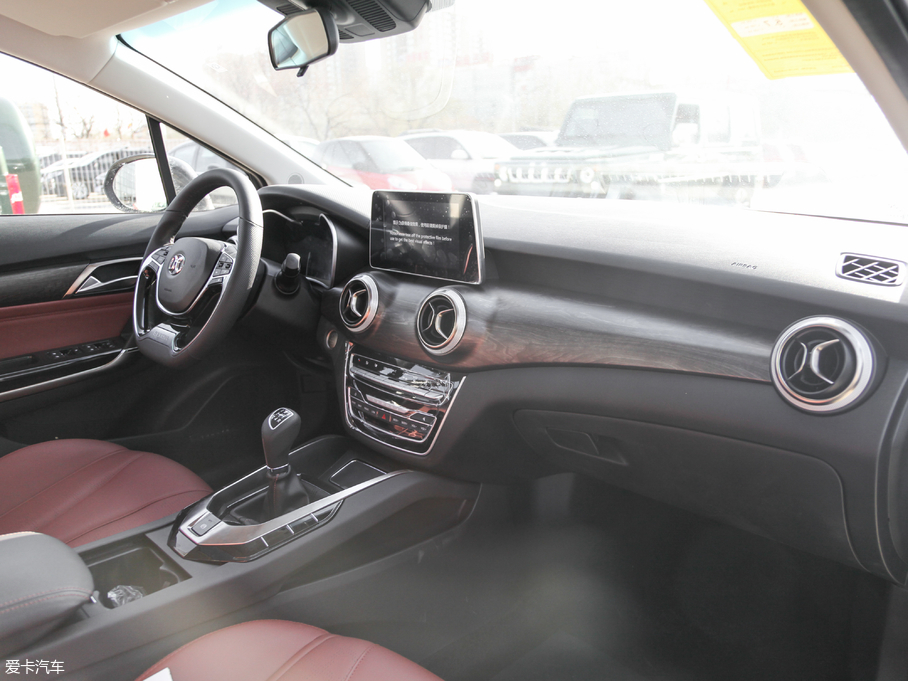 2018D50 1.5L քF{