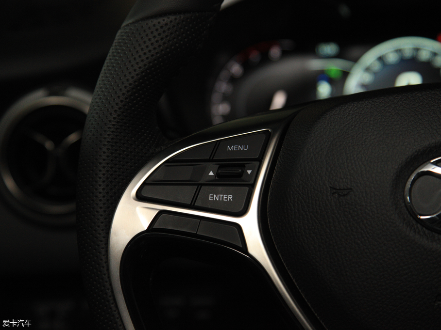 2018D50 1.5L քF{