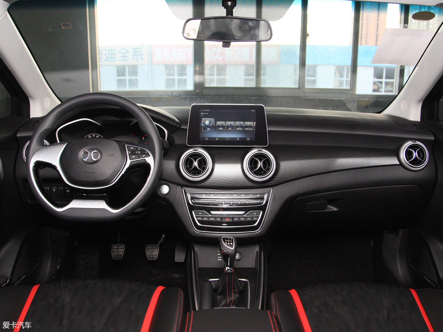 2018���D50 1.5L �քӺ��A���{��