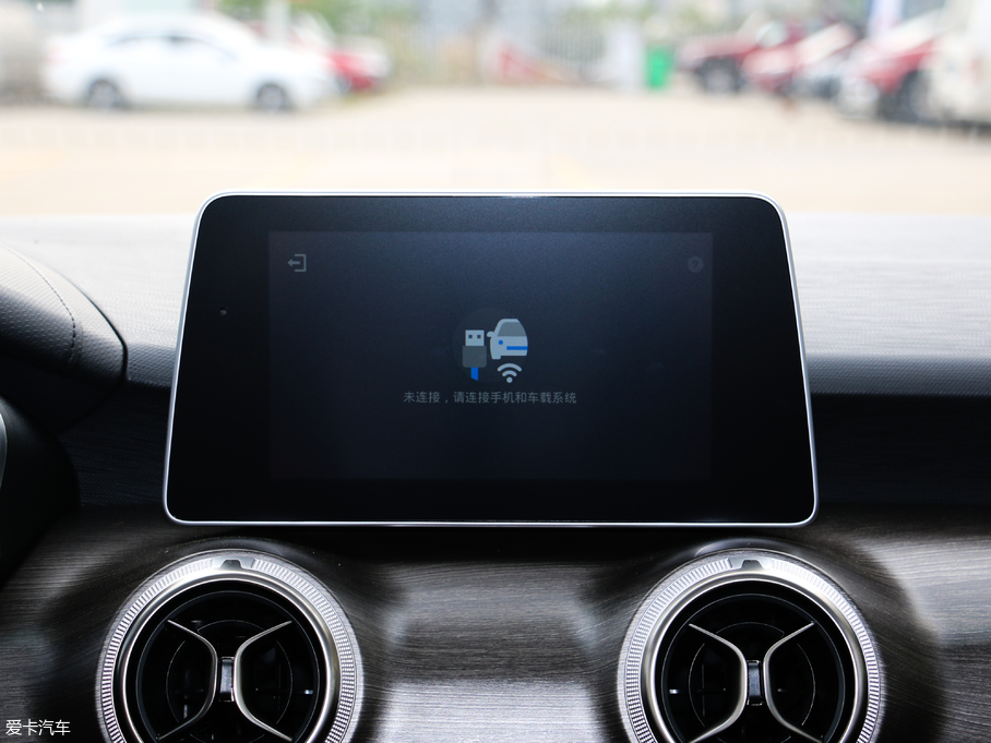 2018���D50 1.5L CVT���F���{��