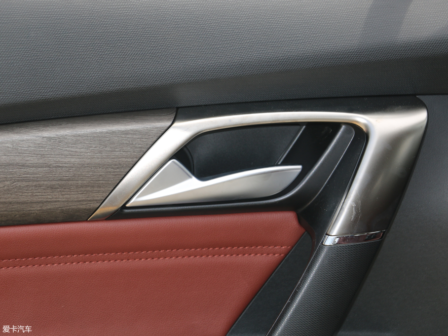 2018D50 1.5L քF{