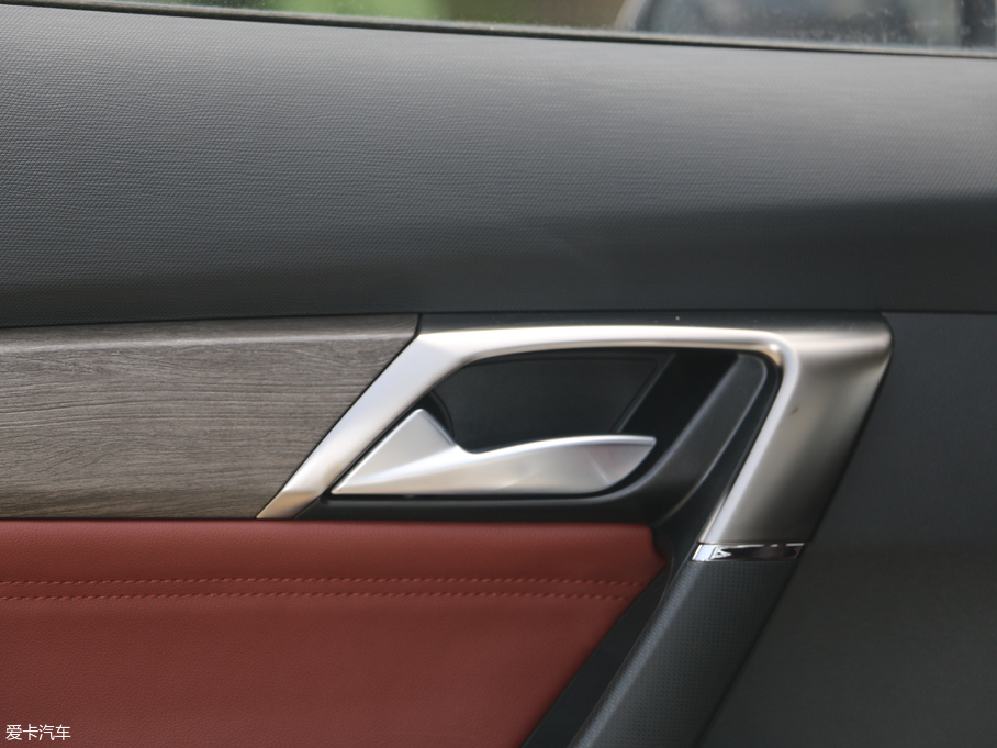 2018D50 1.5L քF{