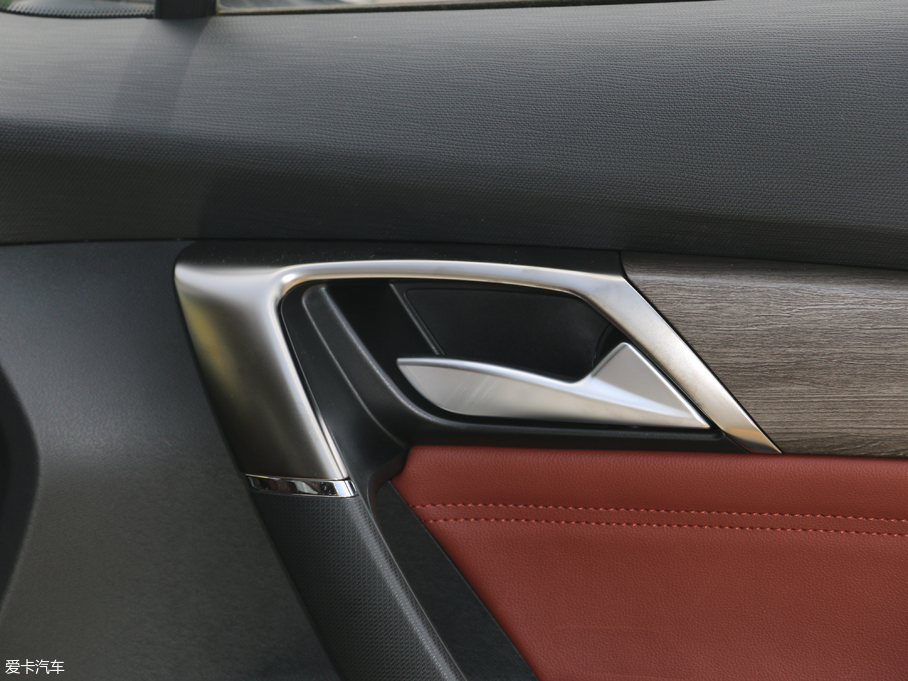 2018D50 1.5L քF{