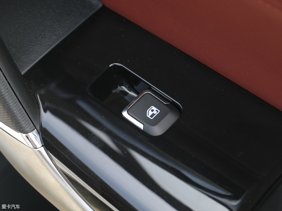 2018D50 1.5L քF{