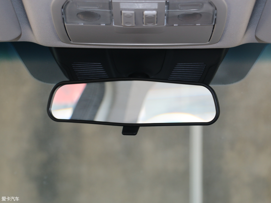 2018D50 1.5L քF{