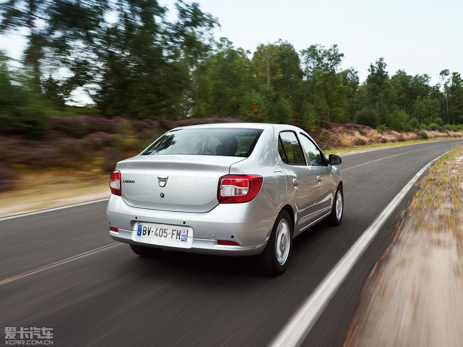 2013Logan 