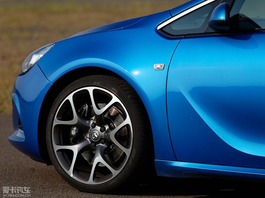 2013ֿ˹Astra VXR