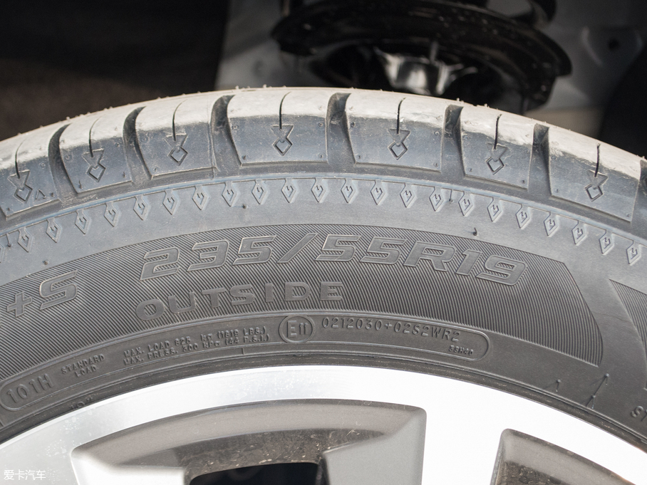 2018�����H7 �{�� 2.0T �ԄӃ��������