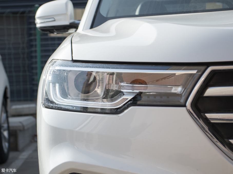 2018�����H7 �{�� 2.0T �ԄӃ��������