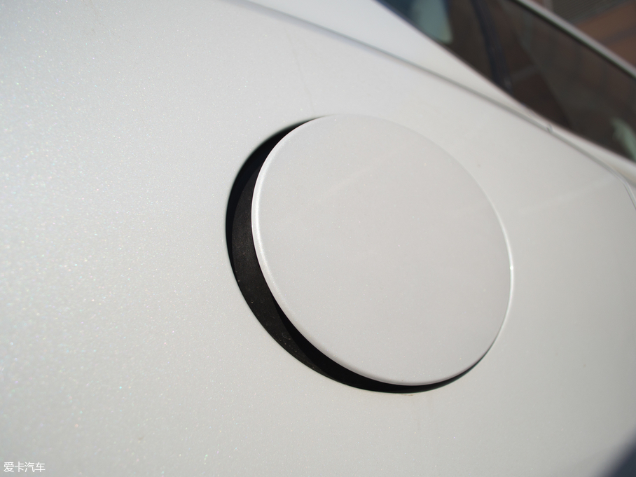 2018�����H7 �{�� 2.0T �ԄӃ��������