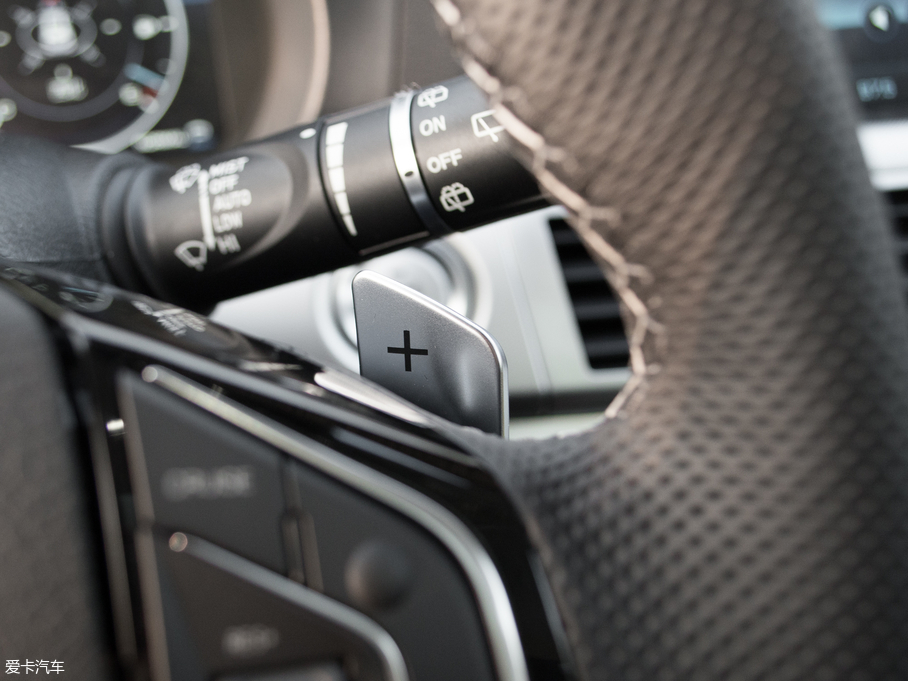 2018H7 {(ln)(bio) 2.0T ԄӃ(q)