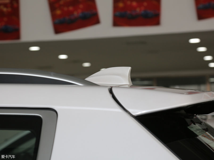 2018H7 Ŀ { 2.0T ԄӃ