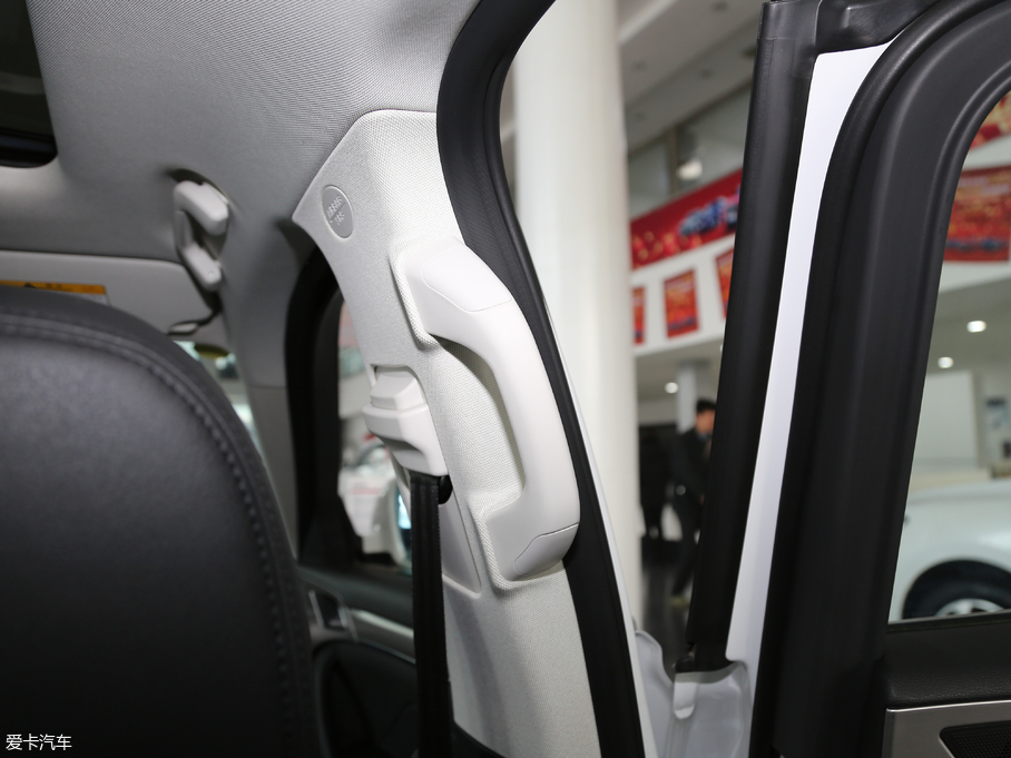 2018�����H7 �Ŀ� �{�� 2.0T �ԄӃ��������