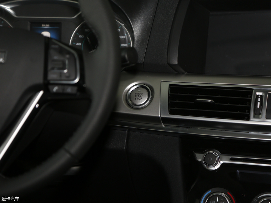 2018�����H7 �Ŀ� �{�� 2.0T �ԄӃ��������