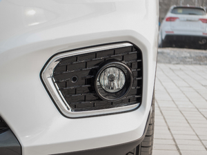 2018{(ln)(bio) 2.0T Ԅ(dng)(q) ǰF