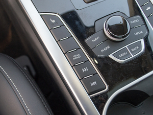 2018{ 2.0T ԄӃ п؅^