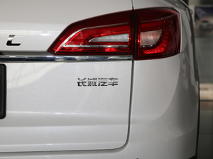 2018Ŀ { 2.0T ԄӃ ^