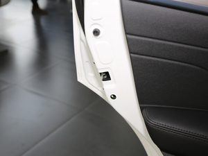 2018Ŀ { 2.0T ԄӃ g