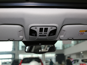 2018Ŀ { 2.0T ԄӃ g