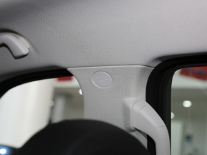 2018Ŀ { 2.0T ԄӃ g