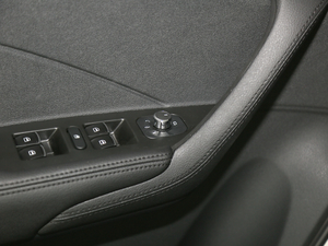 2018Ŀ { 2.0T ԄӃ п؅^