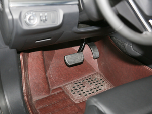 2018Ŀ { 2.0T ԄӃ п؅^