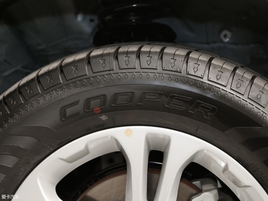 2018M6 1.5T ԄӃ(q)Ӣ