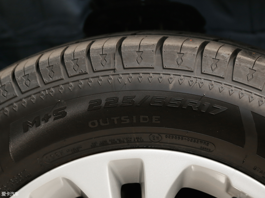 2018M6 1.5T ԄӃ򌾫Ӣ