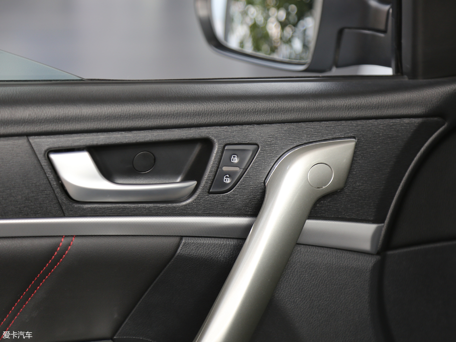 2018M6 Ŀ 1.5T Ԅ(dng)(q)Ӣ