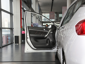 2018Ŀ 1.5T Ԅ(dng)(q)Ӣ {λ܇(ch)T(mn)