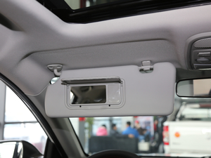 2018Ŀ 1.5T Ԅ(dng)(q)Ӣ (yng)壨