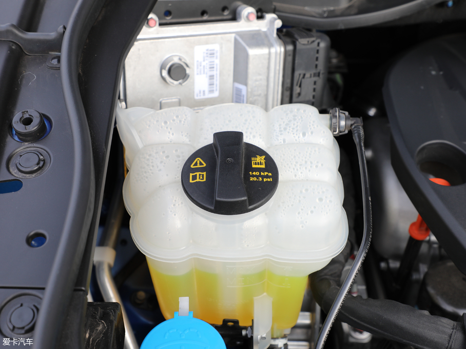 2019F7 2.0T (q)i (gu)V