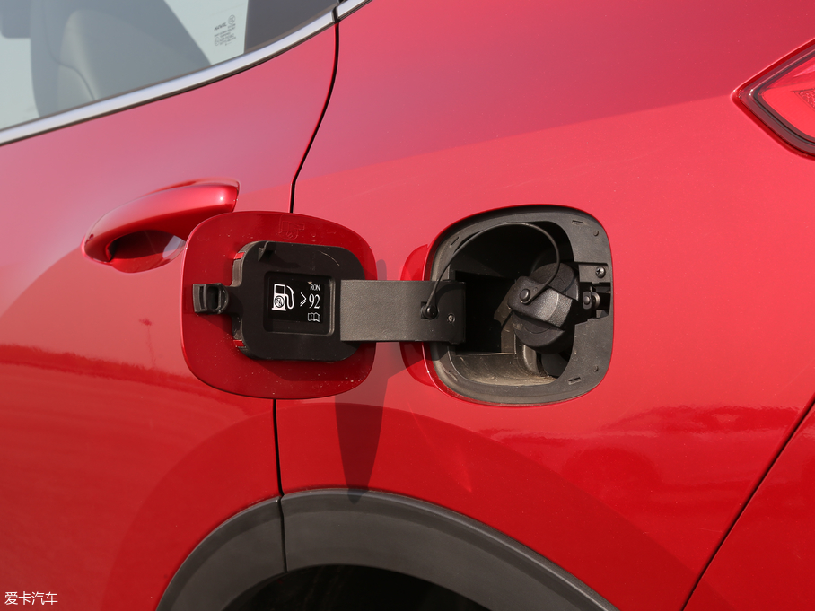 2019F7 2.0T (q)i (gu)V