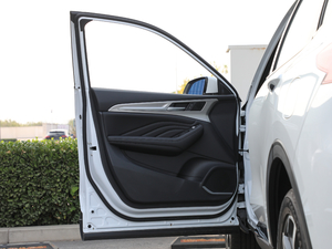 20191.5T (q)i V {λ܇T