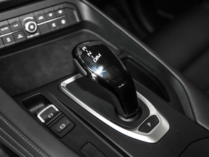 2019款1.5T 两驱i型 国V 换挡杆