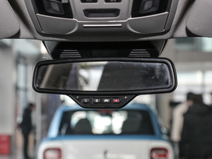 2019款1.5T 两驱i型 国V 车内后视镜