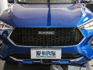 2019款1.5T 两驱i型 国V 中网