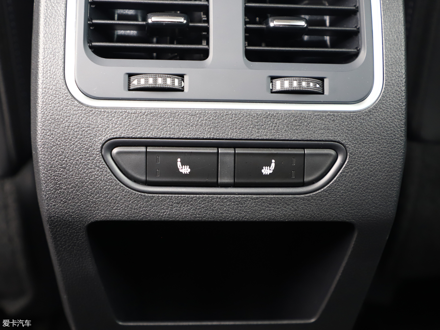 2019�����F7x 2.0T ���i��