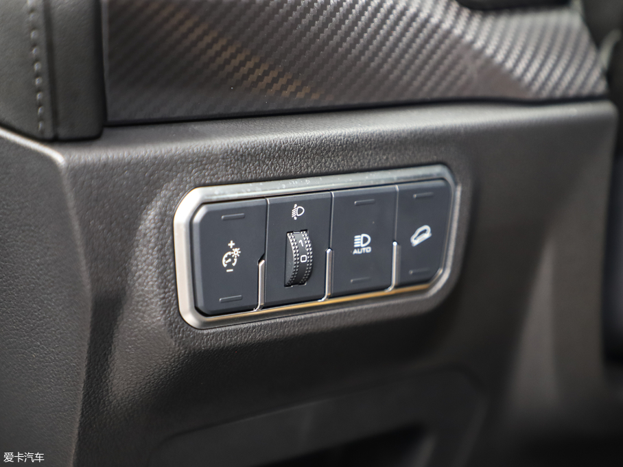 2019�����F7x 2.0T ���(q��)i��