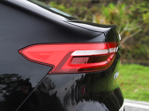 20192.0T (q)i (x)(ji)^