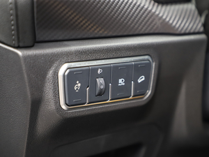 20192.0T (q)i п؅^(q)