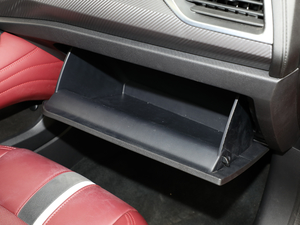 20192.0T (q)O\(yn)(dng) 