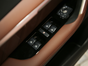 2019Hi-Life 1.5GDIT ԄӺA VI п؅^