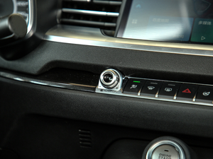 2019Hi-Life 1.5GDIT ԄӺA VI п؅^