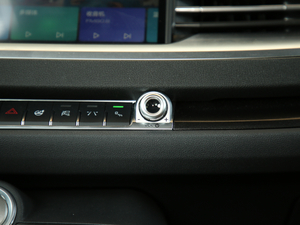 2019Hi-Life 1.5GDIT ԄӺA VI п؅^