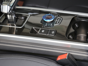 2019款运动版 1.5T 自动精英型 国VI 驻车制动器
