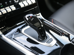 2019款1.5T Pro 换挡杆