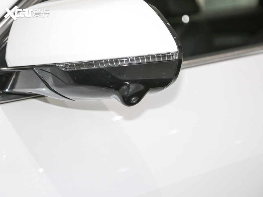 2020�����F7 1.5T ���i��