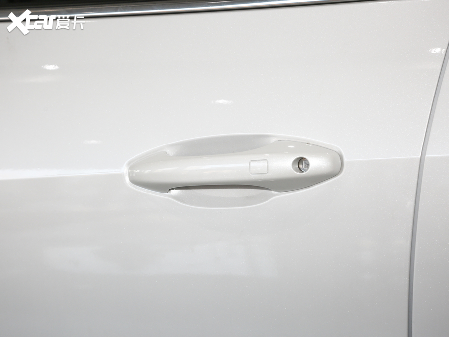 2020�����F7 1.5T ���i��