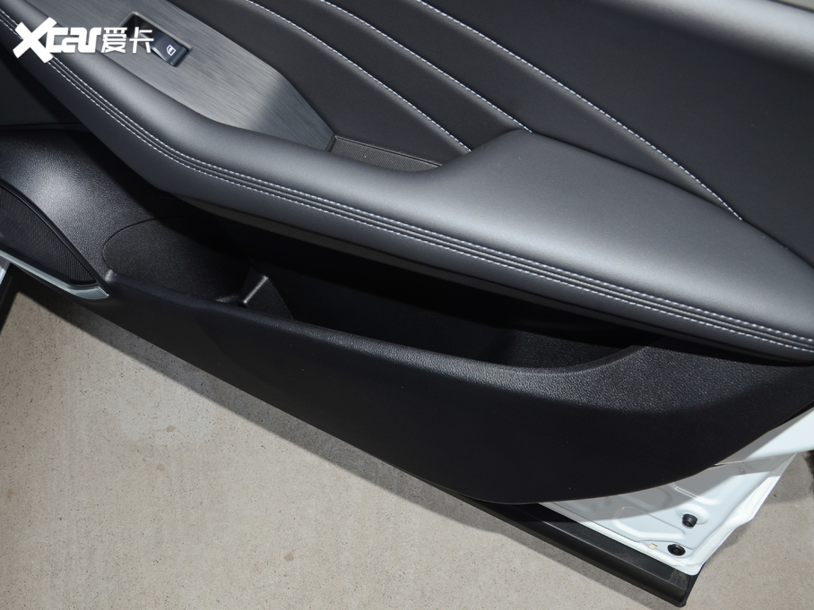 2020�����F7 2.0T ���i��